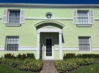 4859 Coquina Key Dr SE APT B, Saint Petersburg, FL 33705
