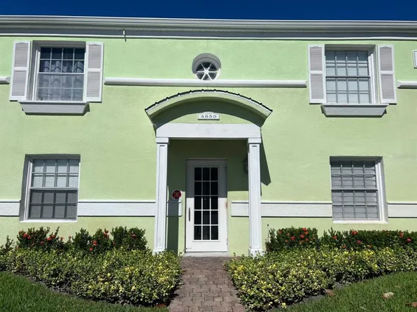 4859 Coquina Key Dr SE APT B, Saint Petersburg, FL 33705