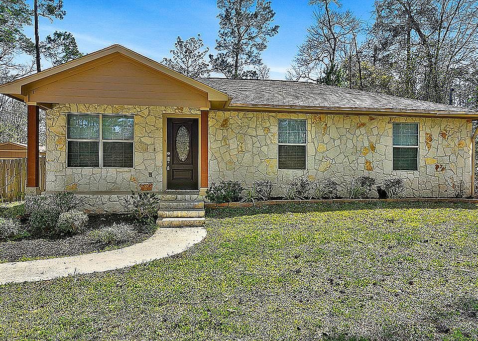 1st image of 10902 Royal Magnolia Dr