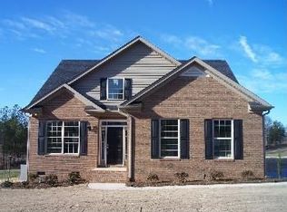 124 Shadowood Ct, Seneca, SC 29678