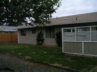 911 E Fir St, Sequim, WA 98382