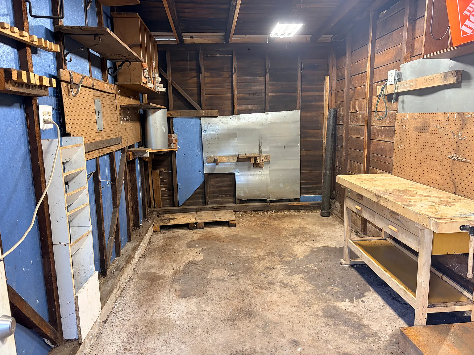 Studio, 200 sqft, $595 — Photo 4