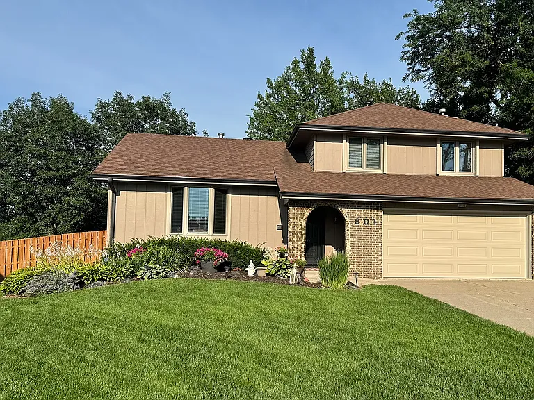 801 Buckboard Blvd — Photo 2