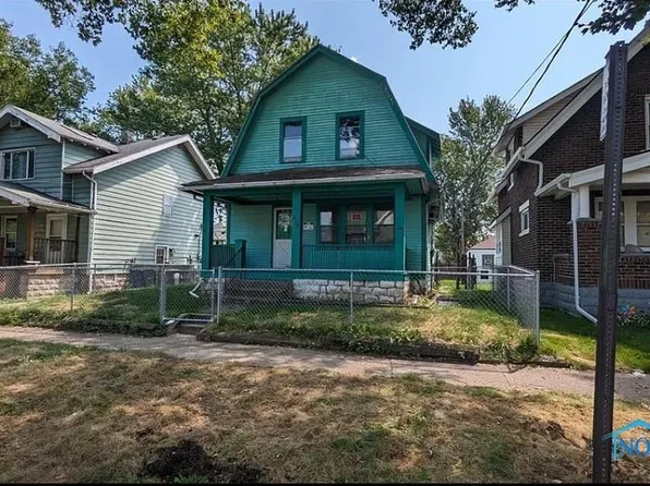 825 Clark St, Toledo, OH 43605
