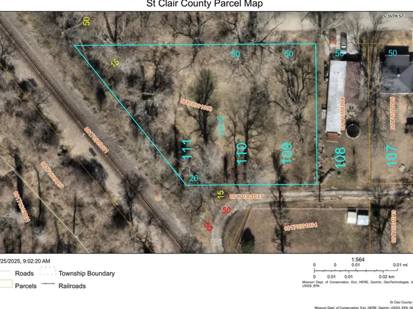 140 S 35th St, Belleville, IL 62226