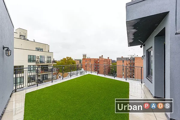 Rented by Urban Pads | media 8