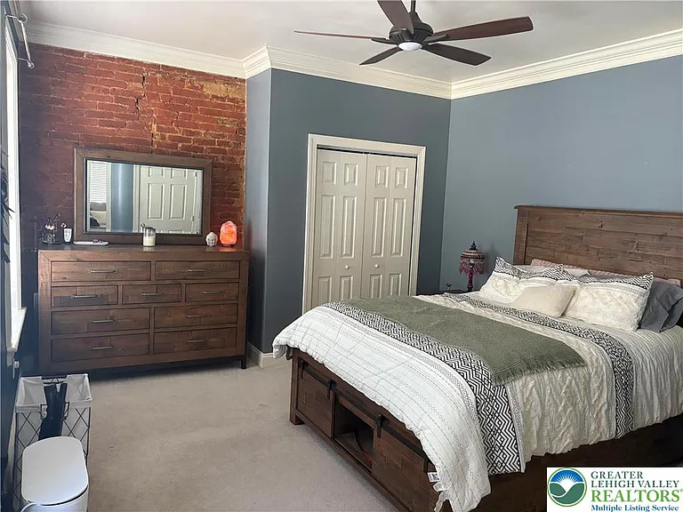 21 E North St #2 — Photo 19