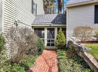 22 Governor Sq #22, Peterborough, NH 03458