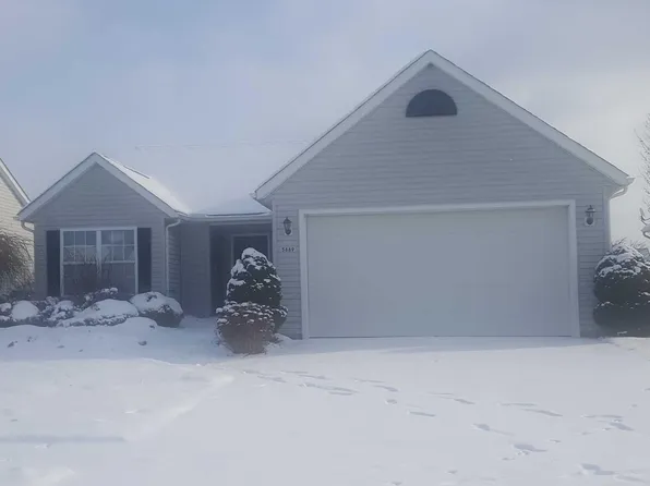 5889 W Breezeway Dr, North Ridgeville, OH 44039