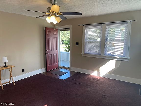 5th image of 1234 Brown St