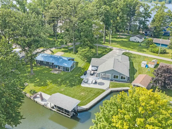 9024 Walnut St, Huntsville, OH 43324