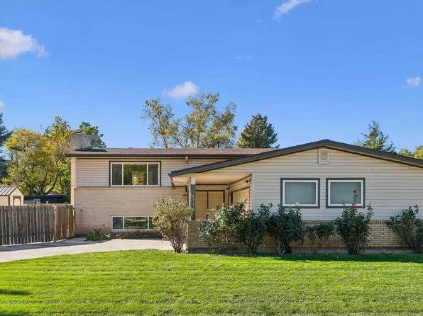 8721 W San Anita Dr, Boise, ID 83704