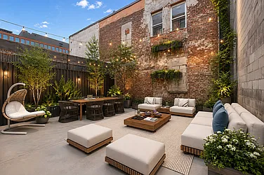 53 Kent Avenue, #GARDEN