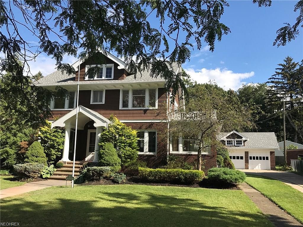 4571 S Hills Dr, Cleveland, OH 44109 Zillow