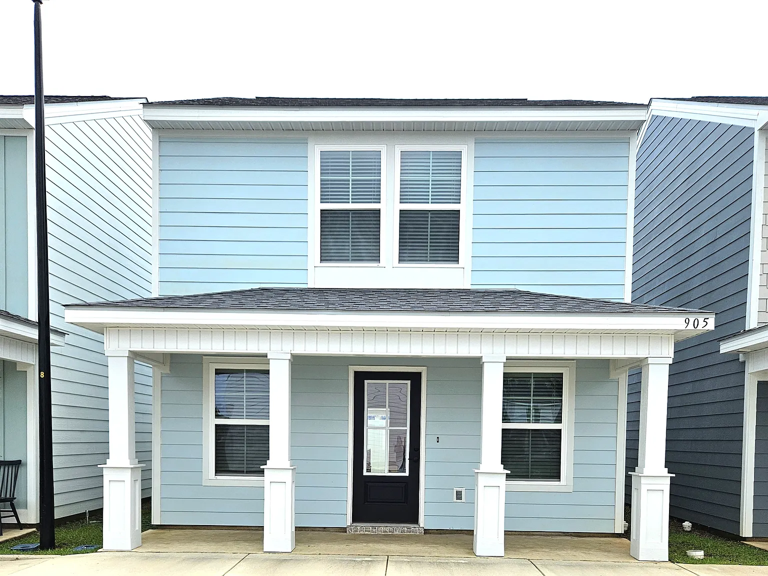 3 bed, 1.5 bath, 1030 sqft, $1,500 — Photo 1