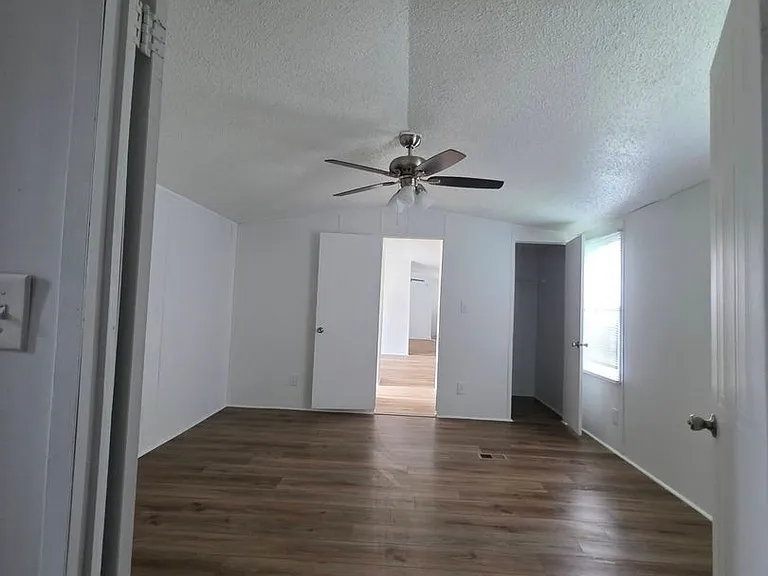 1018 Jacks Dr — Photo 9