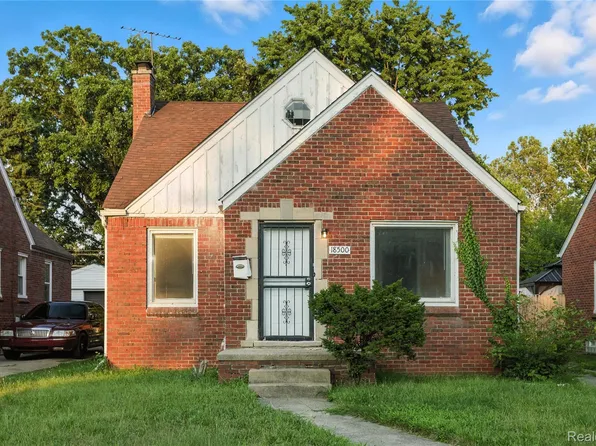 18500 S Freeland St, Detroit, MI 48235