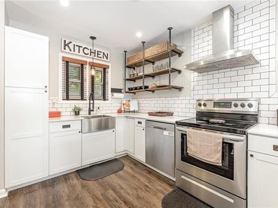 1074 Hickory Glen Rd, Winston Salem, NC, 27106