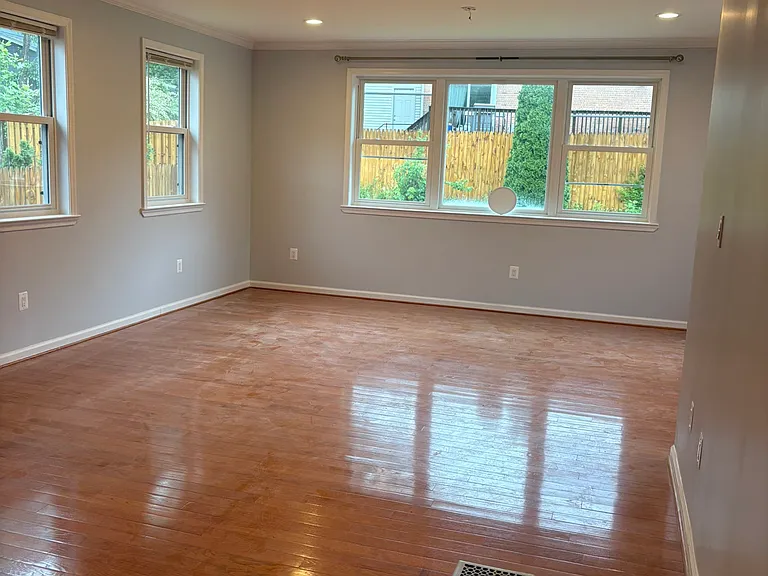 11812 Milbern Dr — Photo 3