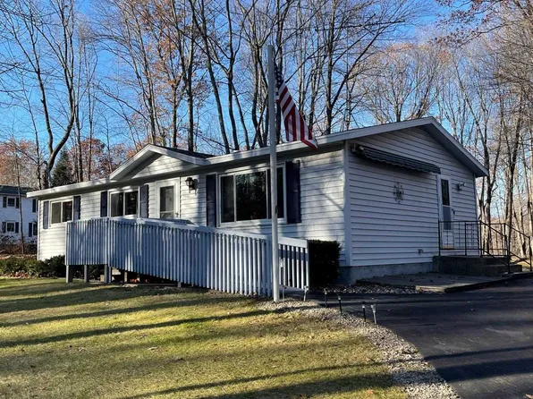 E2558 Nelson Rd, Waupaca, WI 54981