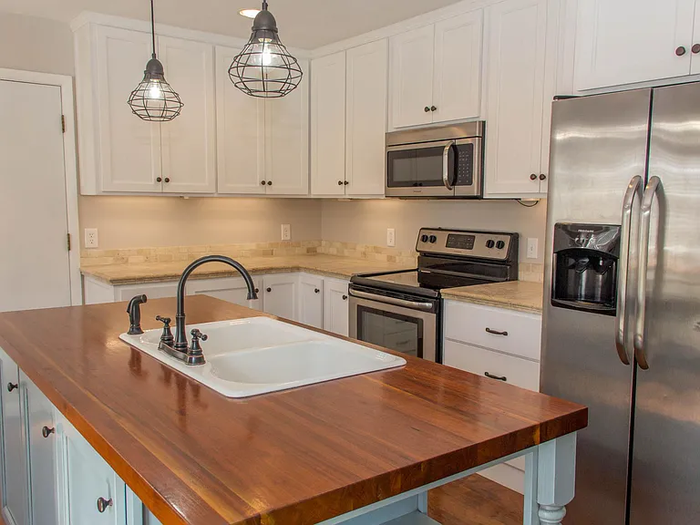 112 Grapevine Ct — Photo 10