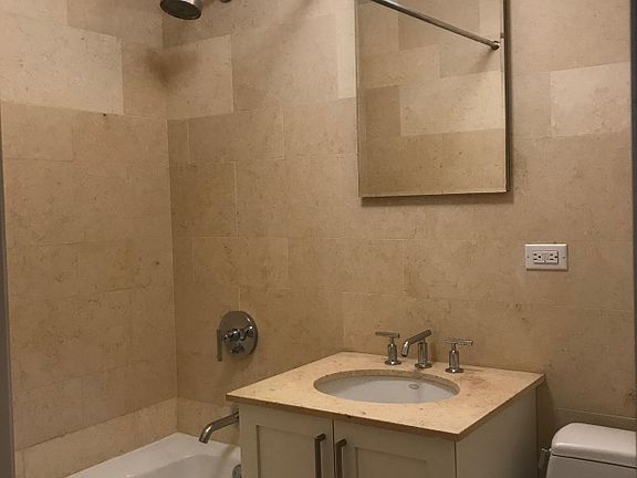 5th image of 210 W 70th St APT 1209