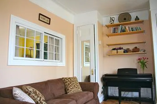 Sold by Real Direct | media 2