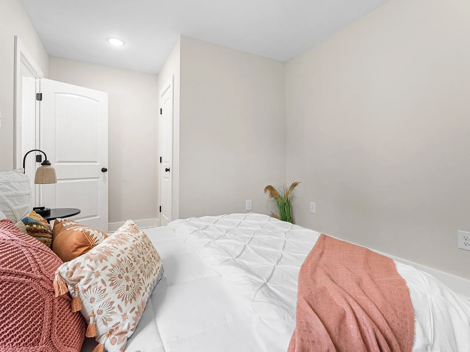 9 East Berry Street - 1 — Photo 4