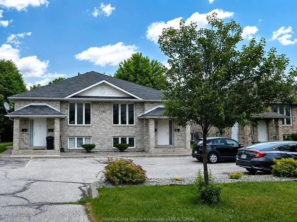 1756 Daytona Ave, Windsor, ON N9B 3W5