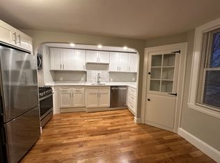 7 Argyle St #11, Andover, MA 01810