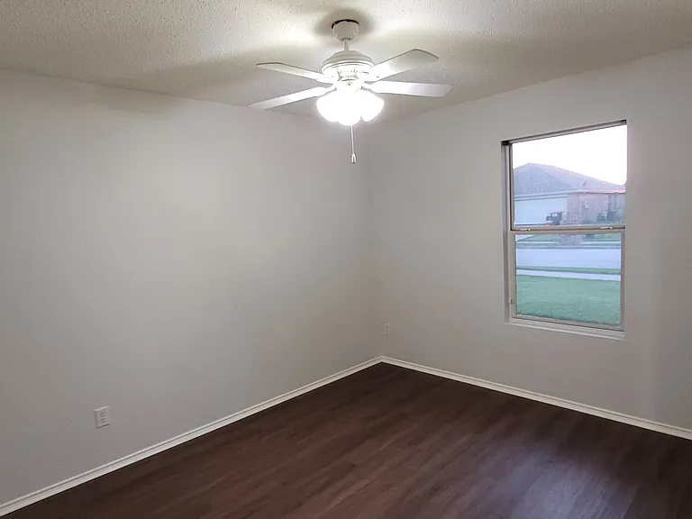 2608 Plantation Dr — Photo 16