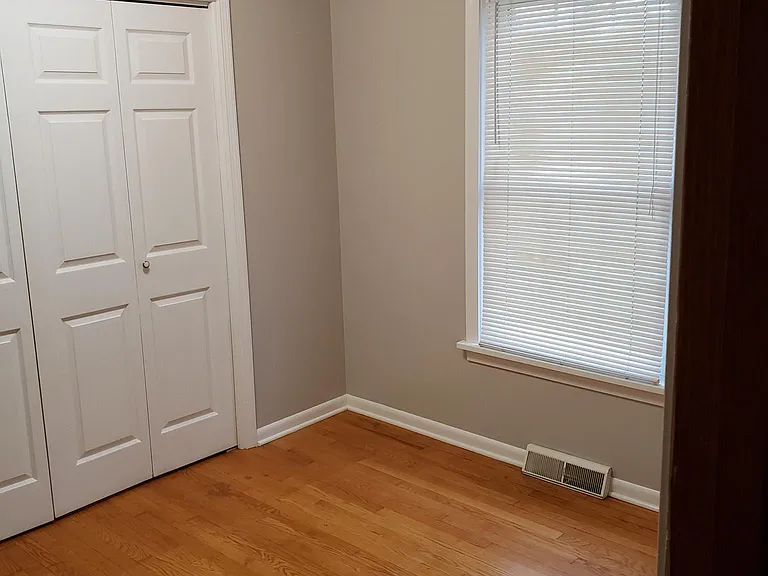 504 Fairmont Pike — Photo 10