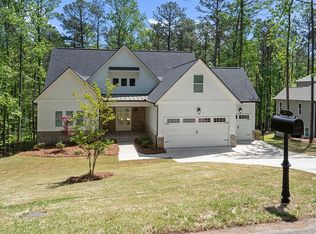 5971 Lanier Heights Cir, Buford, GA 30518