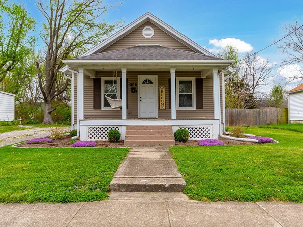 1006 West St, Mexico, MO 65265