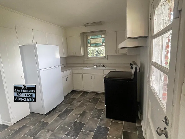 202 Chamberlin St #A — Photo 3
