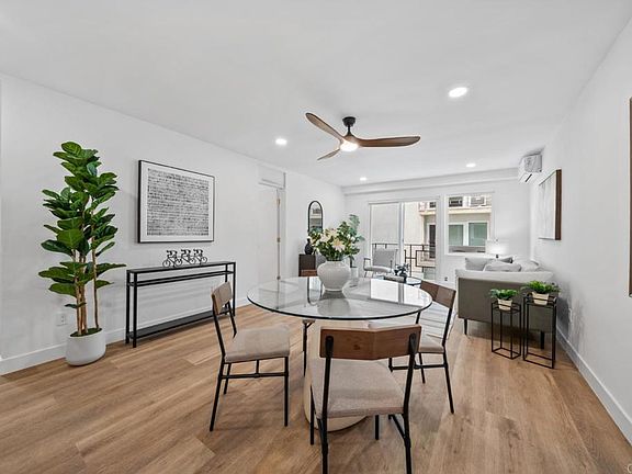 3rd image of 3431 S Park Blvd