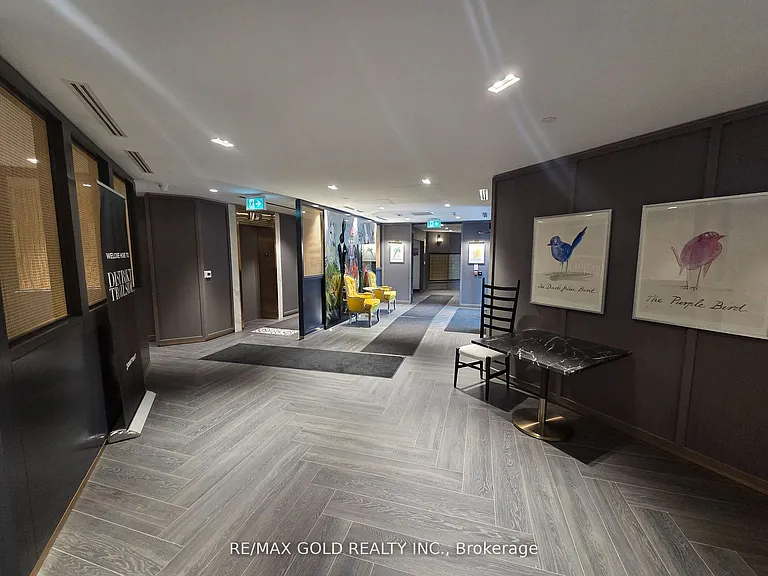 395 Dundas St W #117 — Photo 10