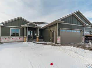 6225 S El Dorado Ave, Sioux Falls, SD 57108