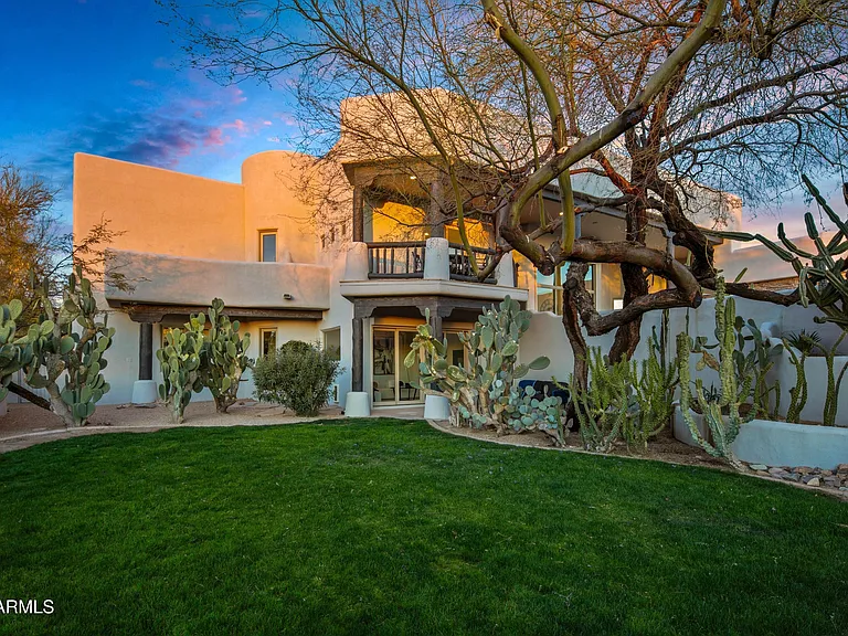 10029 E Calle De Las Brisas — Photo 46
