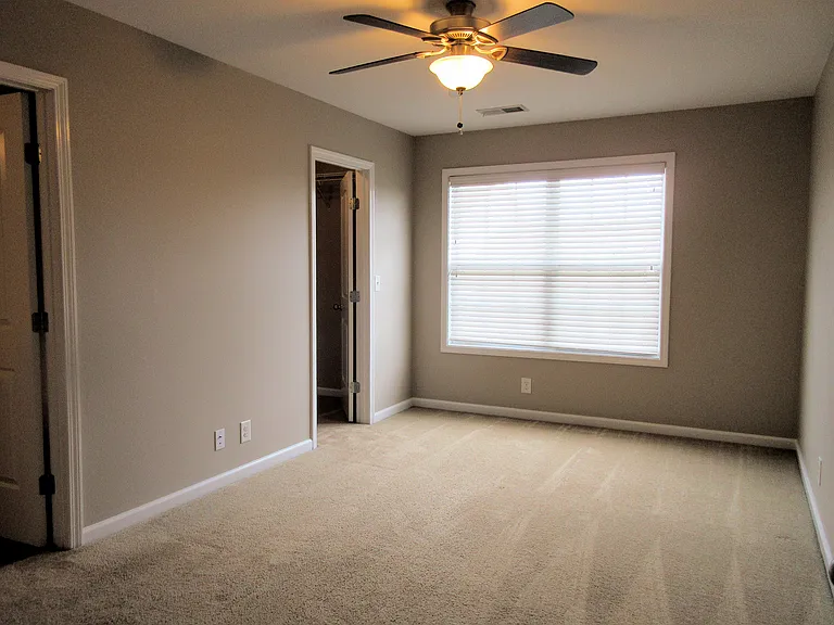 341 Sam Houston Cir — Photo 17