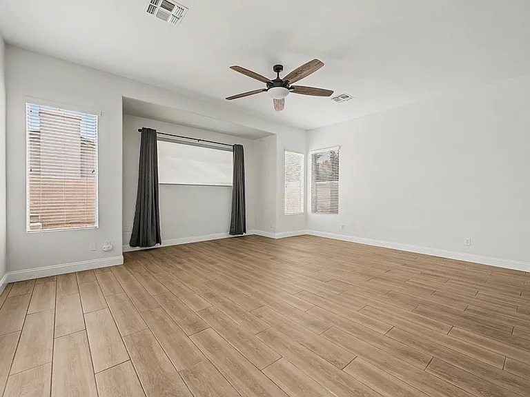 S McClelland Dr — Photo 11