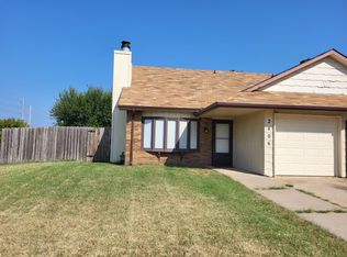 2406 S Capri St, Wichita, KS 67210