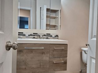 WOODLAND APARTMENTS, Sedro Woolley, WA 98284