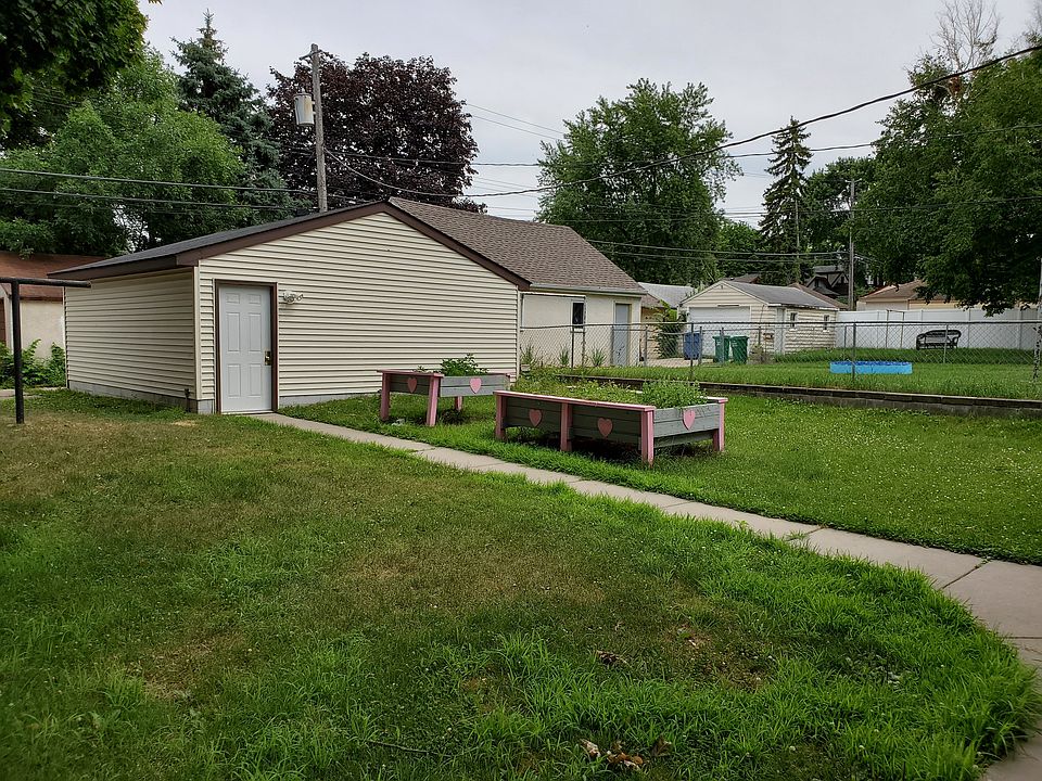 1st image of 3842 Thomas Ave N