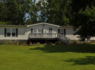 153 Navajo Trl, Bowdon, GA 30108