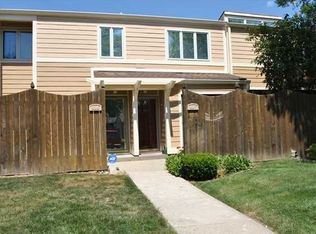 627 Cobblestone Rd, Avon, IN 46123