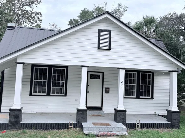 203 Padgett Loop, Walterboro, SC 29488