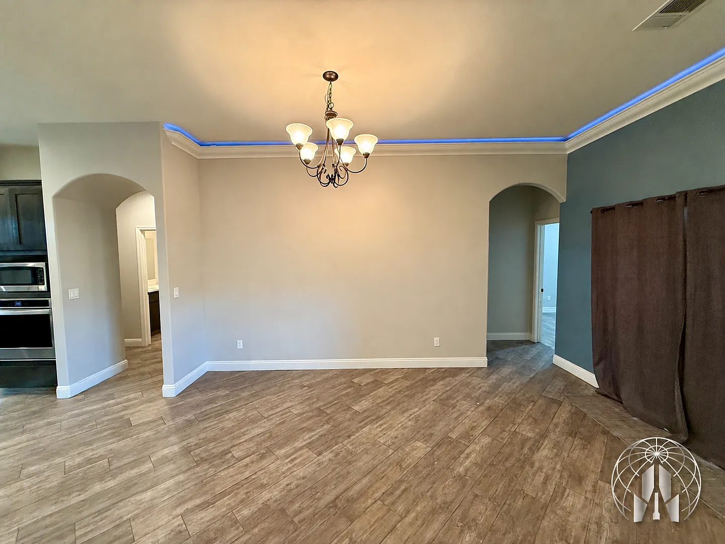 Beautiful 4 Bed/3 Bath Home in NE Bakersfield W/ RBP & Deposit Alternative Option — Photo 4