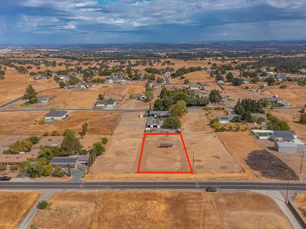 2775 Village Dr, Ione, CA 95640