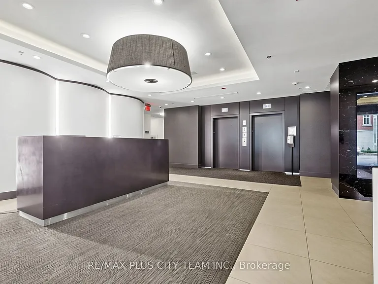 377 Madison Ave #503 — Photo 21